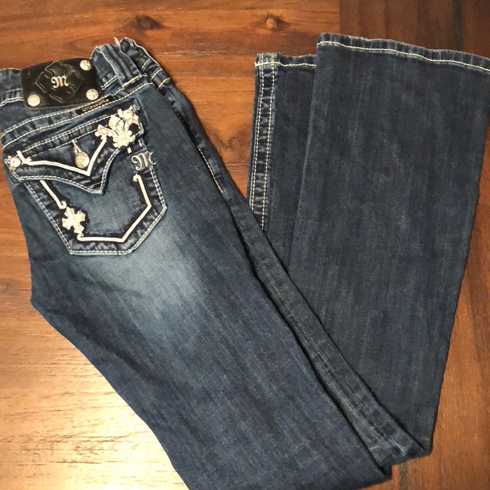 Boot cut miss me jeans with gorgeous back pockets